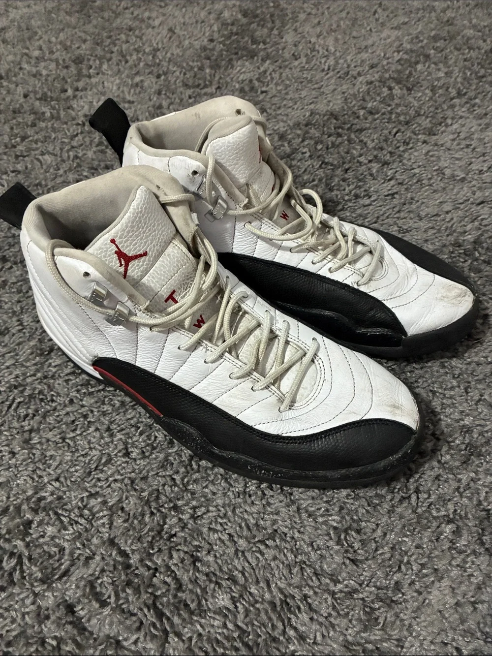 Jordan 12 taxi flip